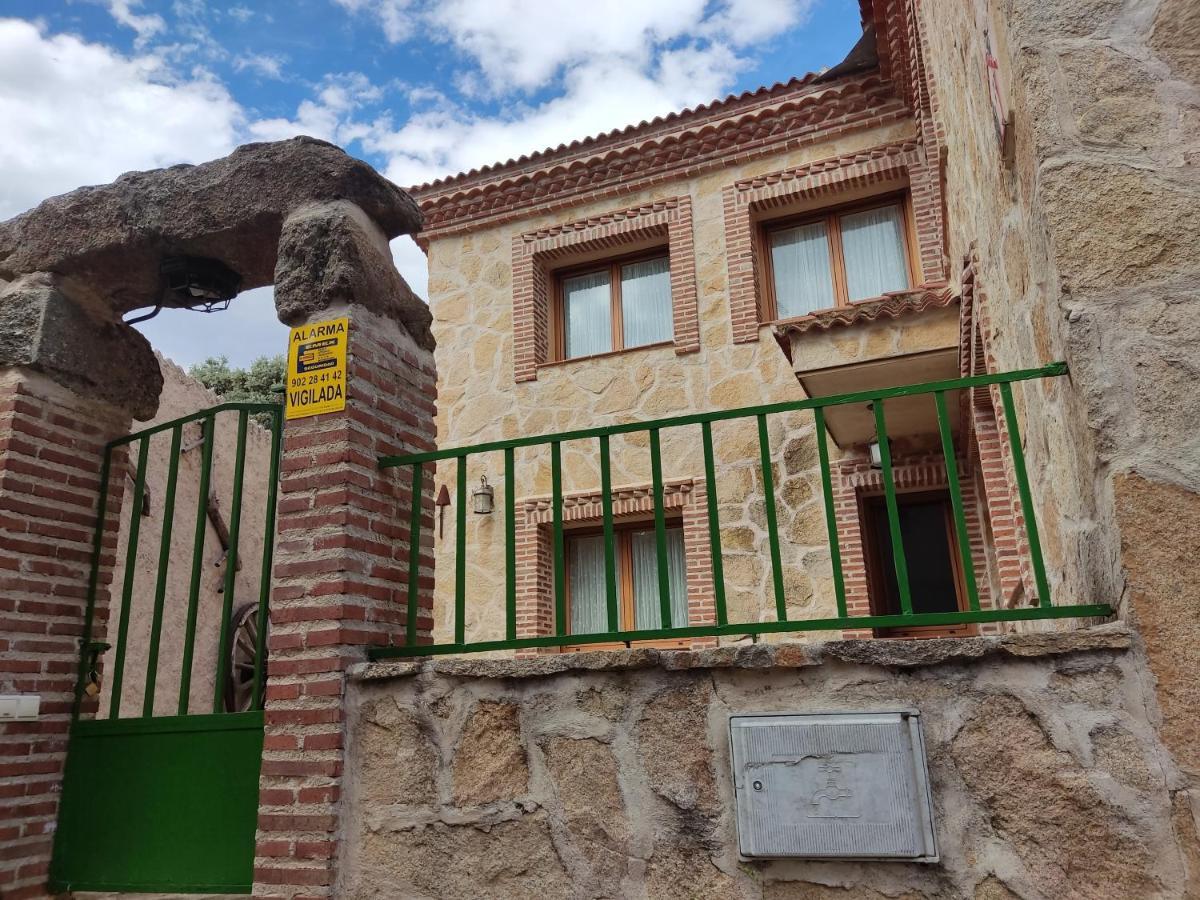 Casa Rural El Pajar Navaluenga Eksteriør bilde